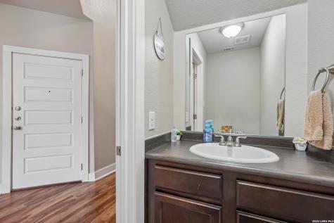 2706 Lake Louise San Antonio TX 78228