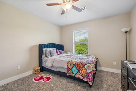 2706 Lake Louise San Antonio TX 78228