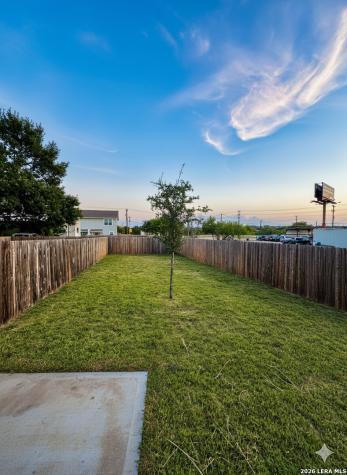 9018 Wellwood San Antonio TX 78250