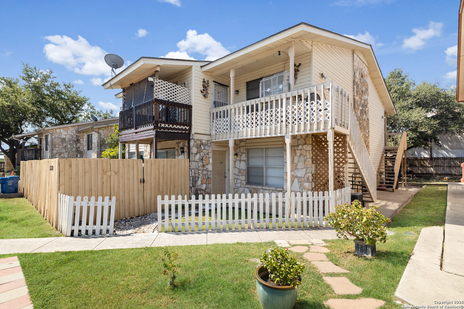 5818 Shadow Glen San Antonio TX 78240