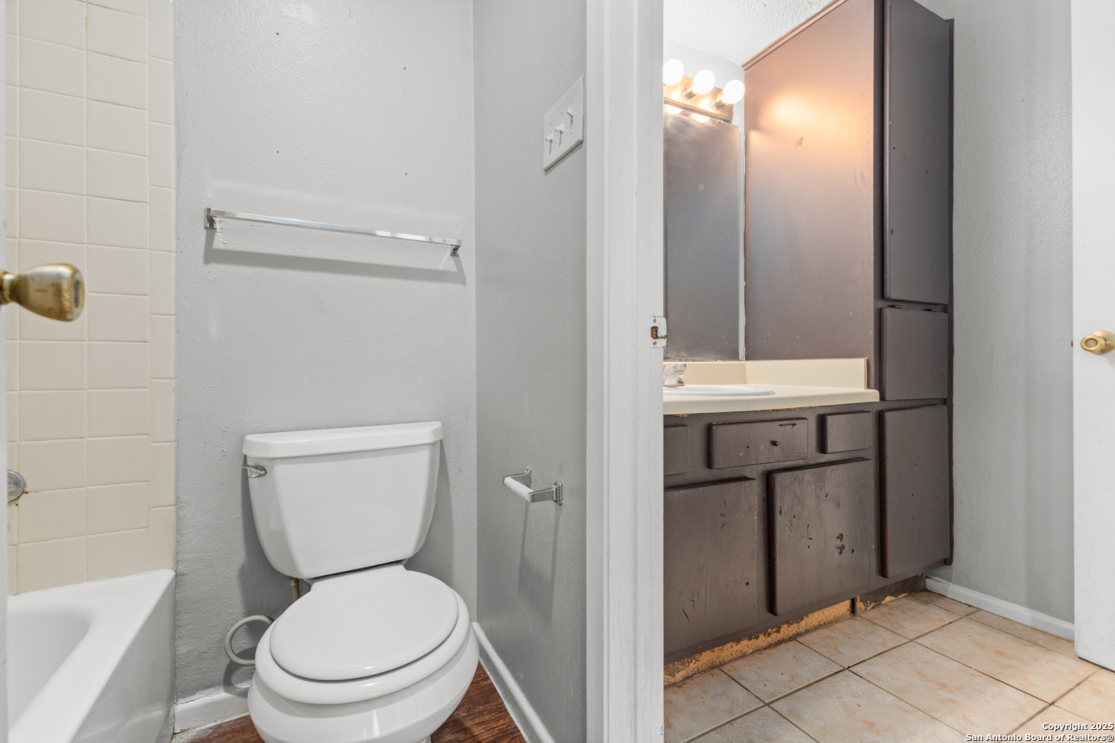 5818 Shadow Glen San Antonio TX 78240