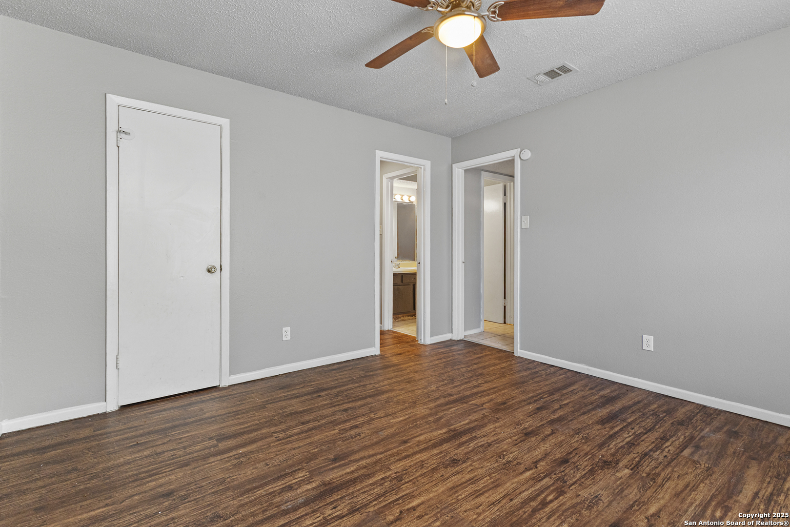 5818 Shadow Glen San Antonio TX 78240