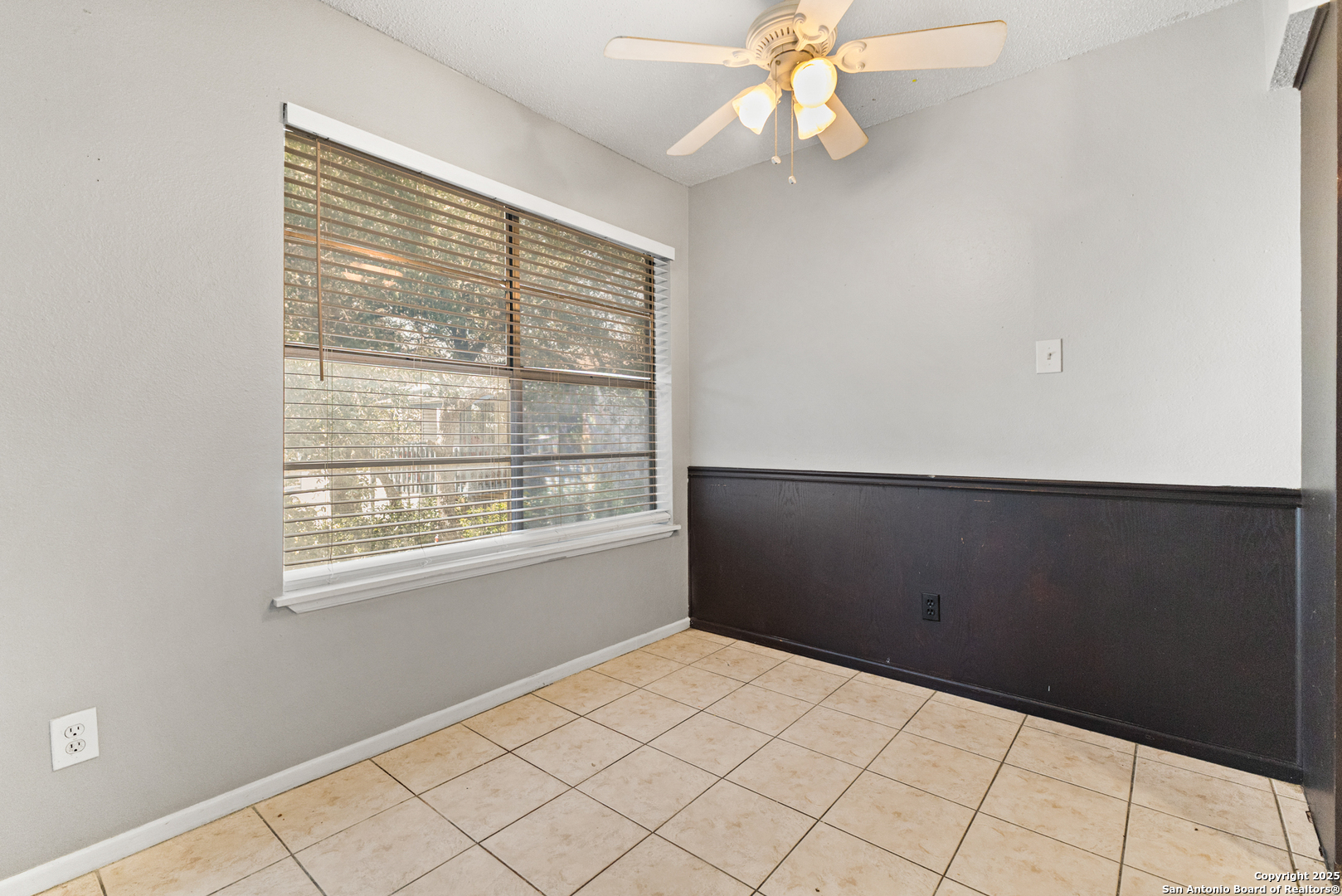 5818 Shadow Glen San Antonio TX 78240