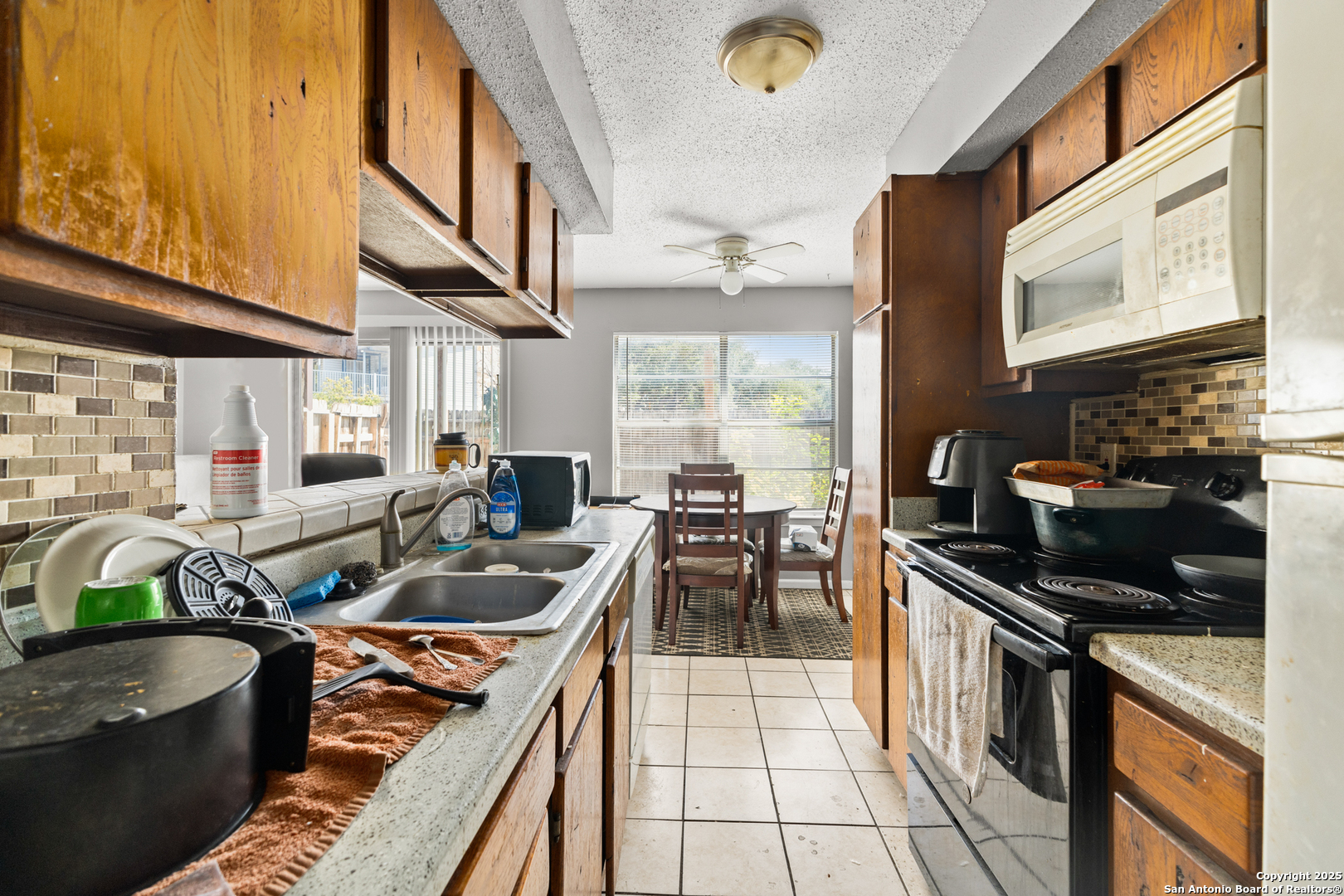 5818 Shadow Glen San Antonio TX 78240