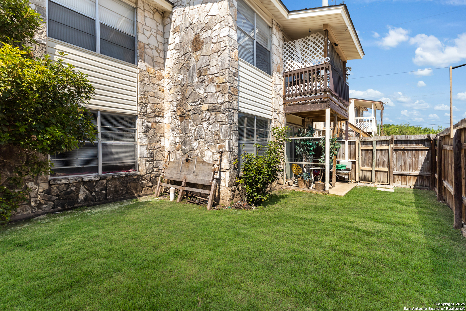 5818 Shadow Glen San Antonio TX 78240