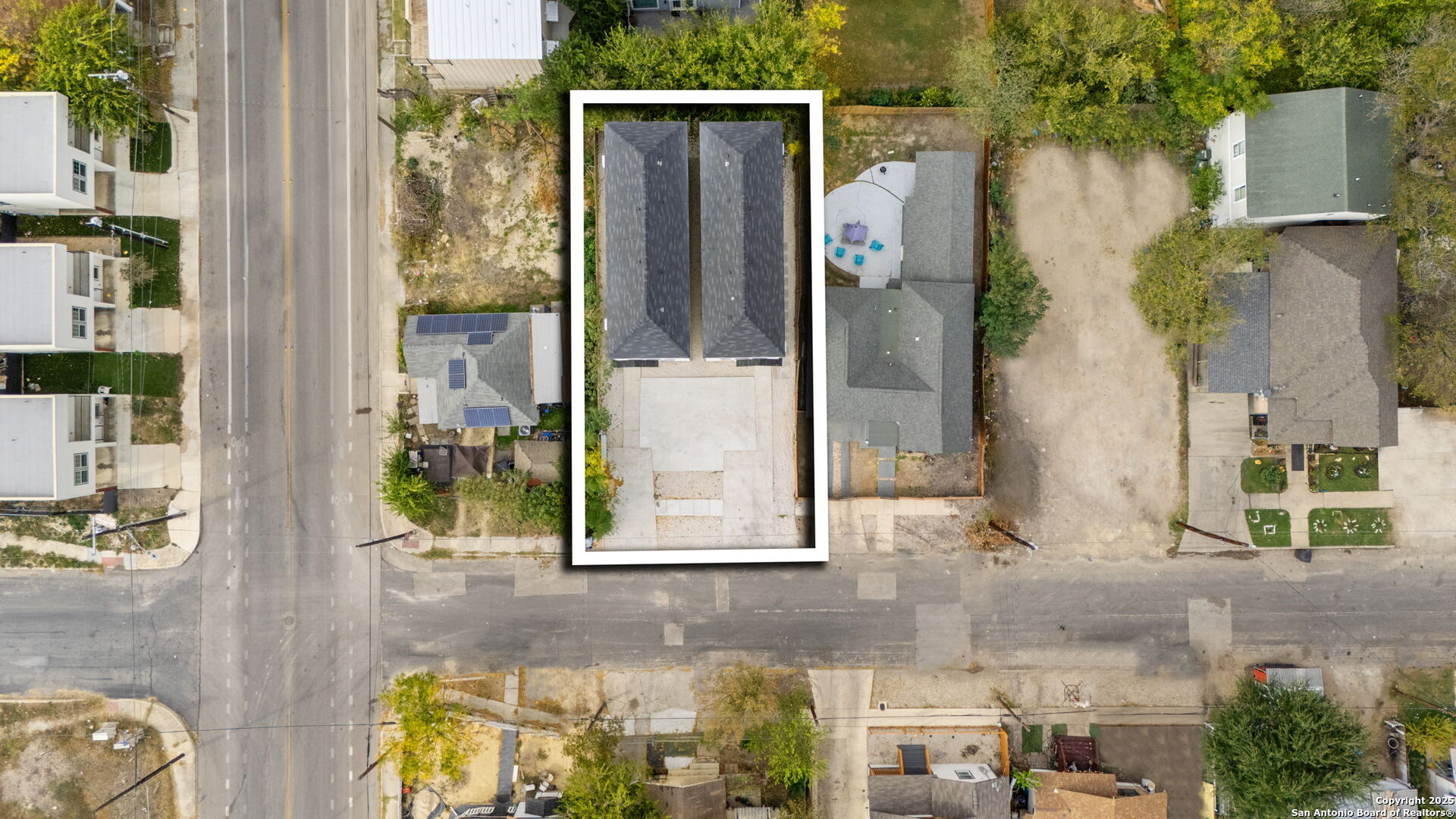 627 S Olive St, #101, 201 San Antonio TX 78203