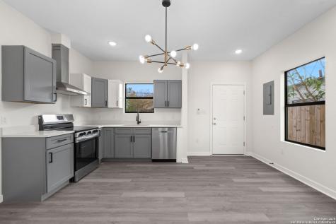 627 S Olive St, #101, 201 San Antonio TX 78203