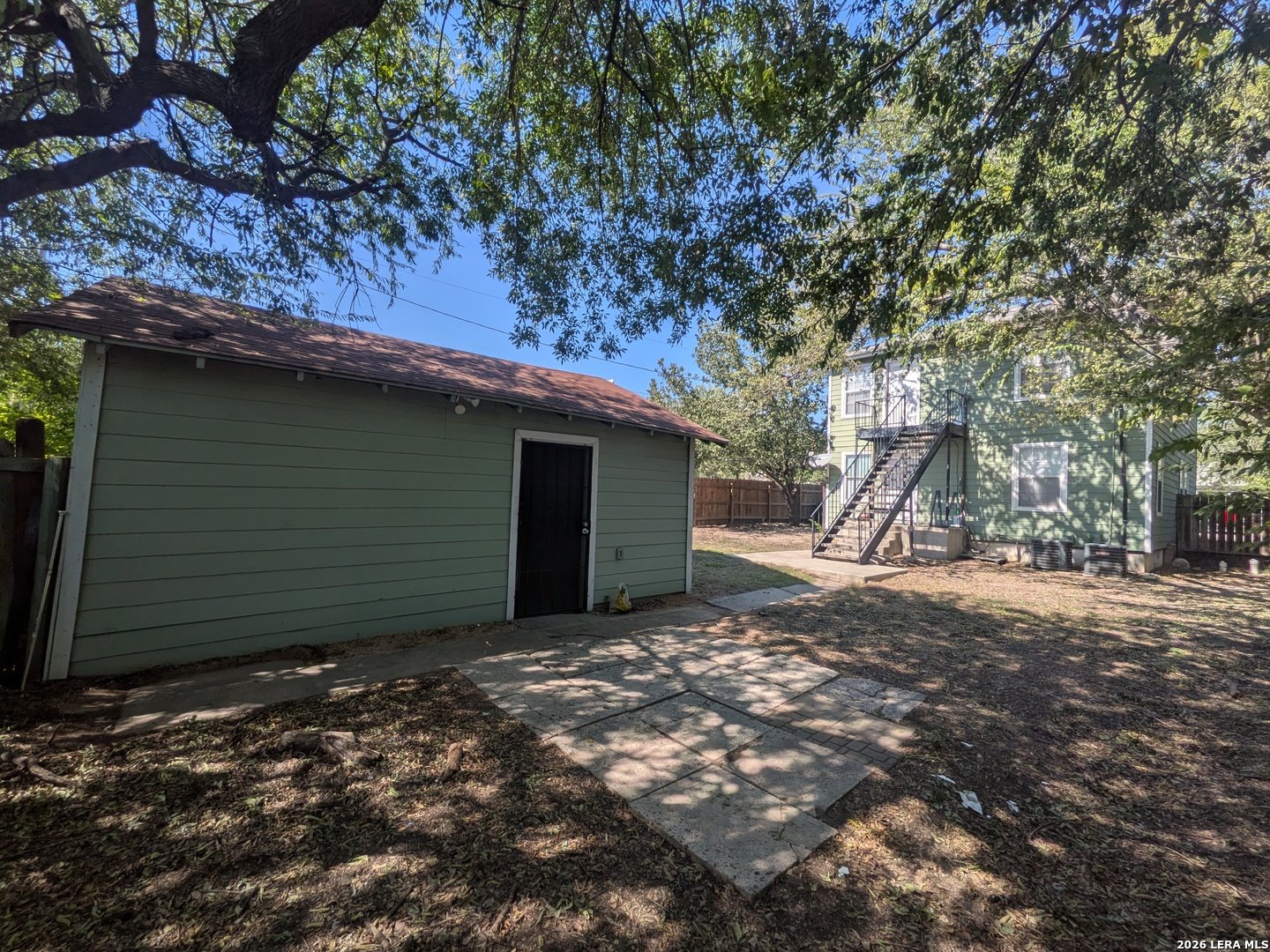 1340 W Ridgewood Court San Antonio TX 78201