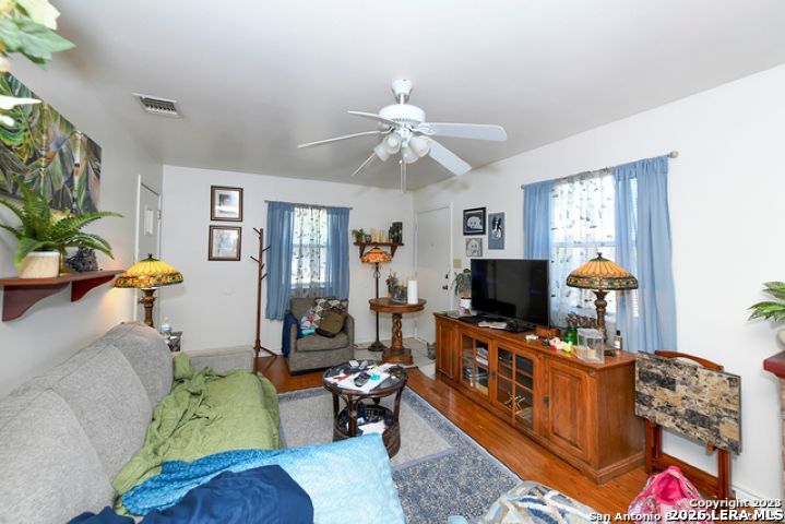 182 Joiner Drive Bandera TX 78003