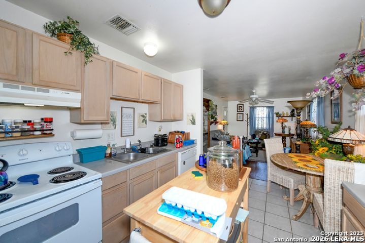 182 Joiner Drive Bandera TX 78003