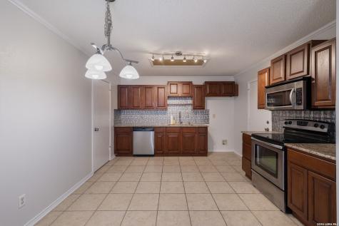 7025 Tourant San Antonio TX 78240