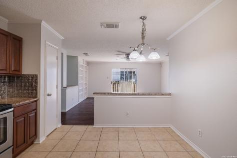 7025 Tourant San Antonio TX 78240