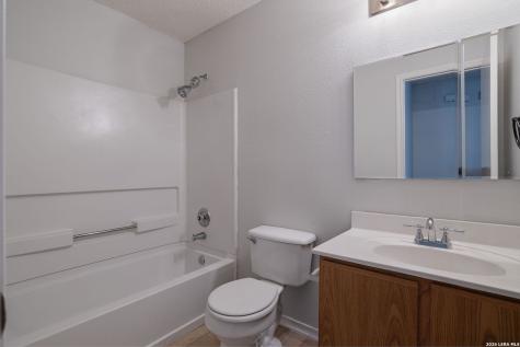 7025 Tourant San Antonio TX 78240