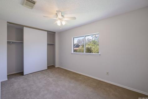 7025 Tourant San Antonio TX 78240