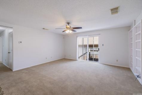 7025 Tourant San Antonio TX 78240