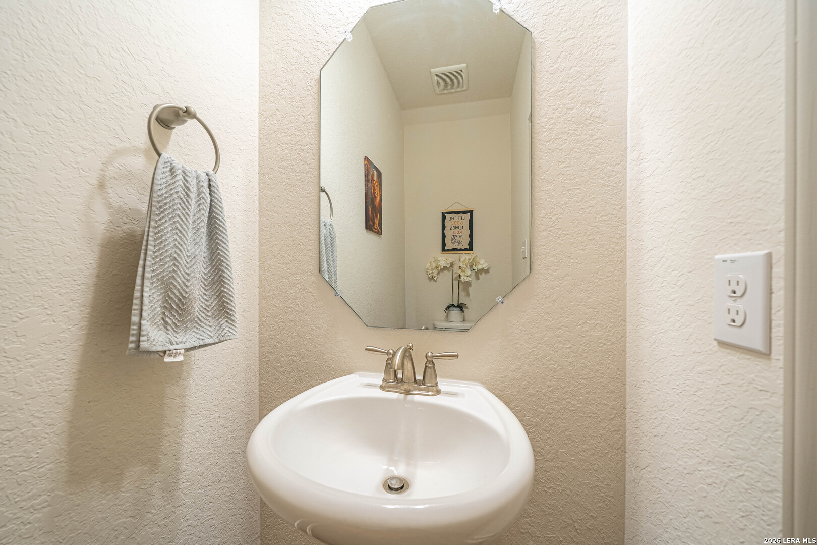 7616 Magnolia Village San Antonio TX 78252