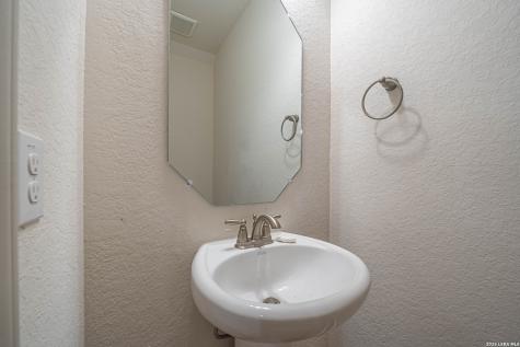 7616 Magnolia Village San Antonio TX 78252