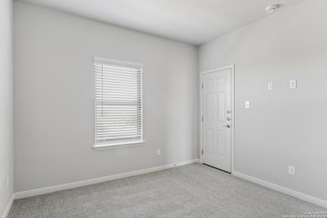 7142 Magnolia Creek San Antonio TX 78252