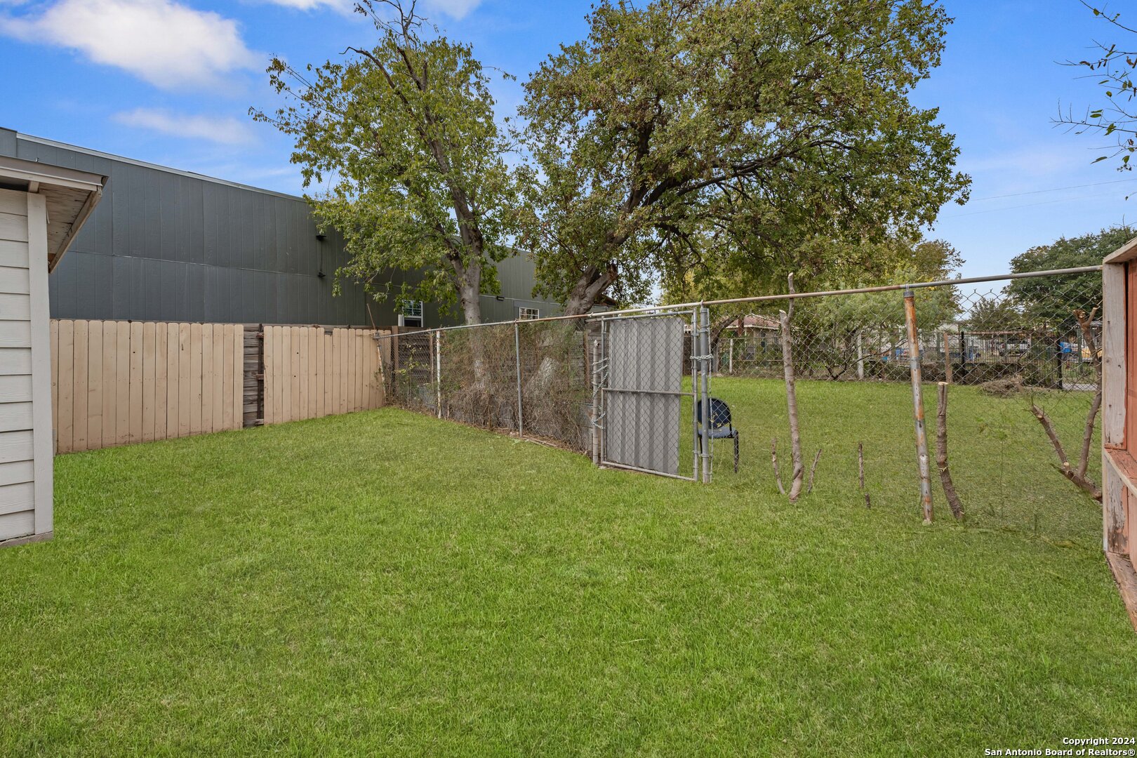 2311 El Paso Street San Antonio TX 78207