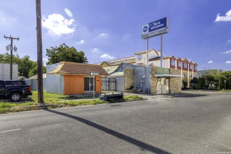 926 S Laredo San Antonio TX 78204