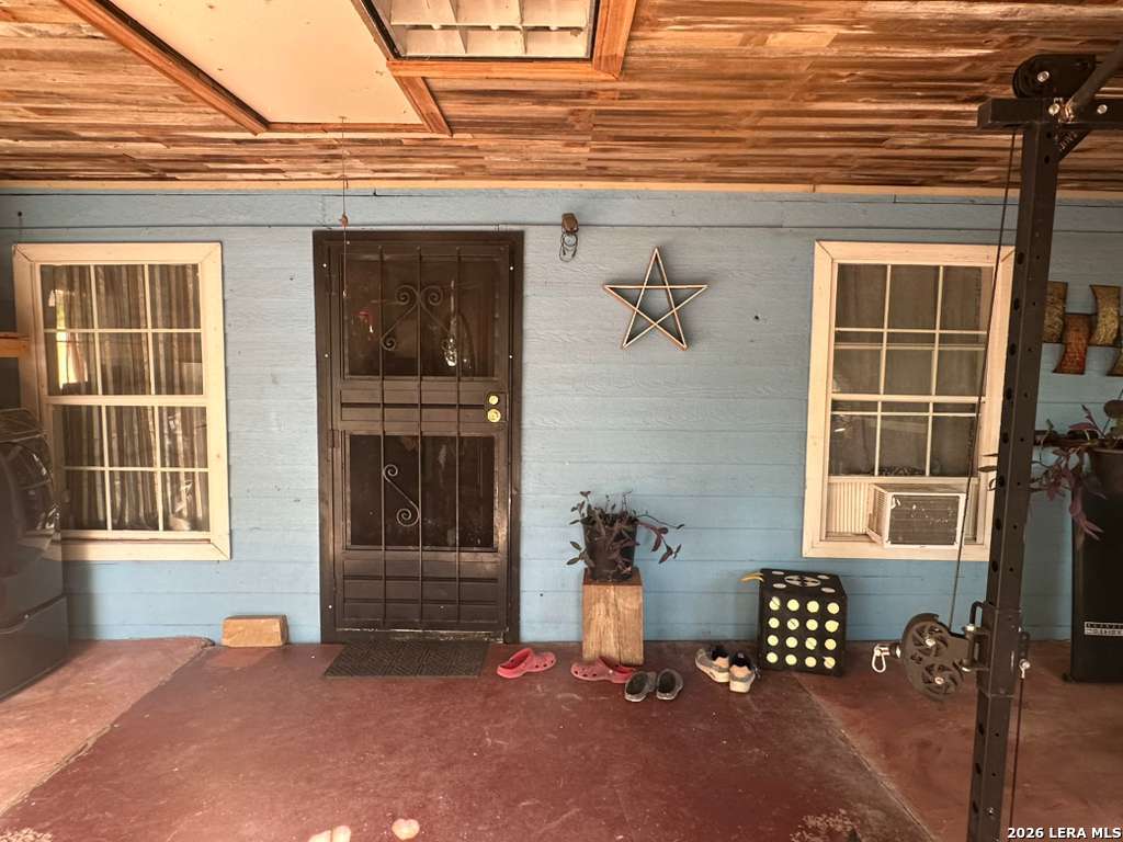 518 SW 18th Street San Antonio TX 78207