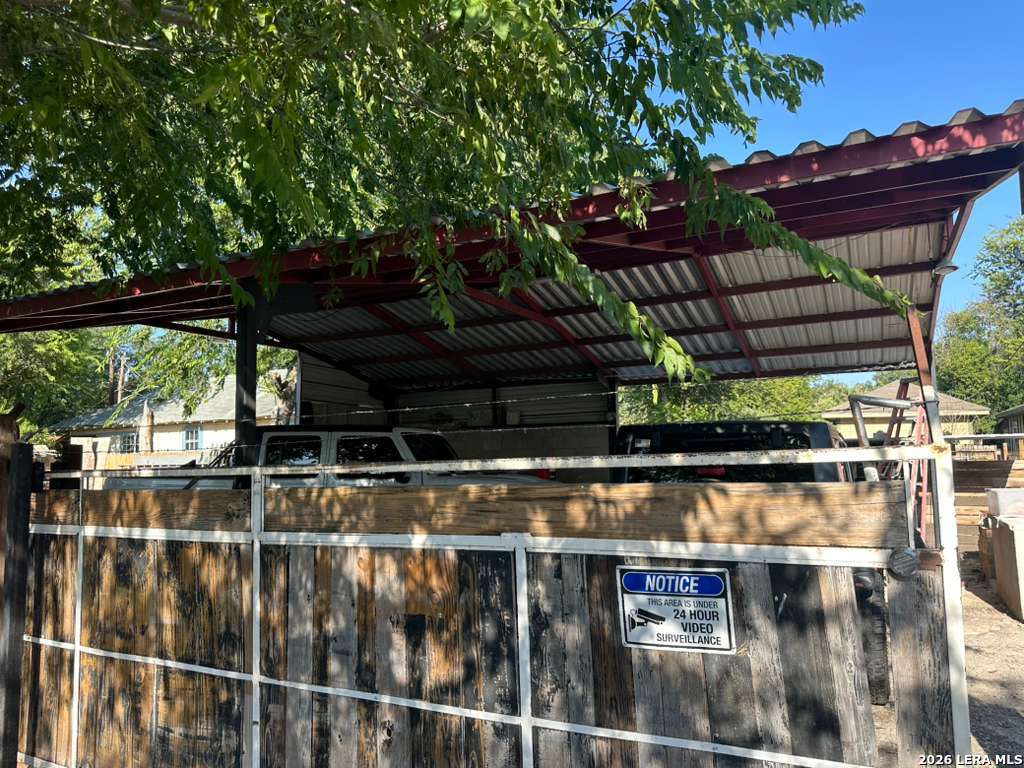 518 SW 18th Street San Antonio TX 78207