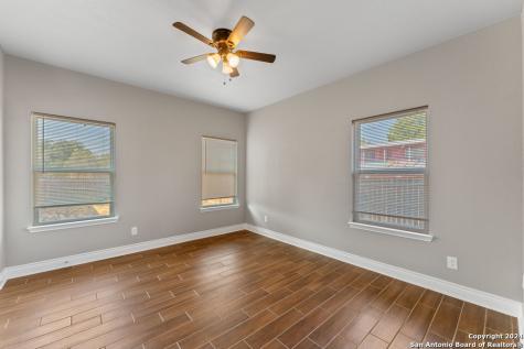 401 Aubrey Street Natalia TX 78059