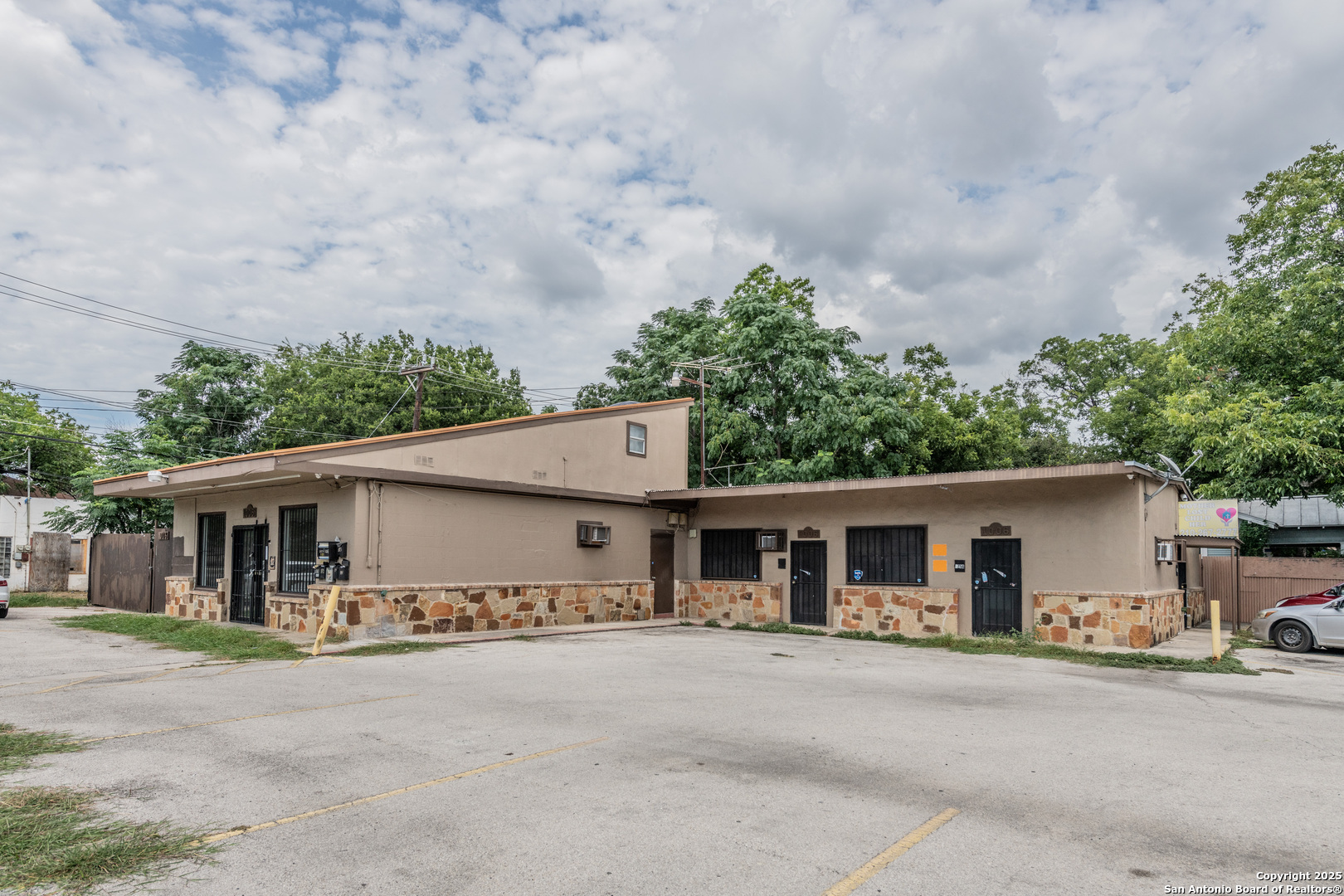 1006 West Avenue San Antonio TX 78201
