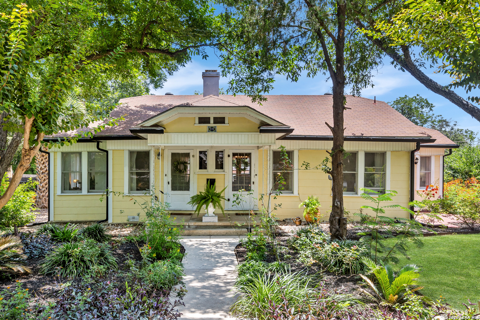 222 Redwood Street Alamo Heights TX 78209
