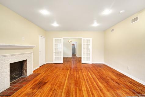 255 Natalen Avenue San Antonio TX 78209