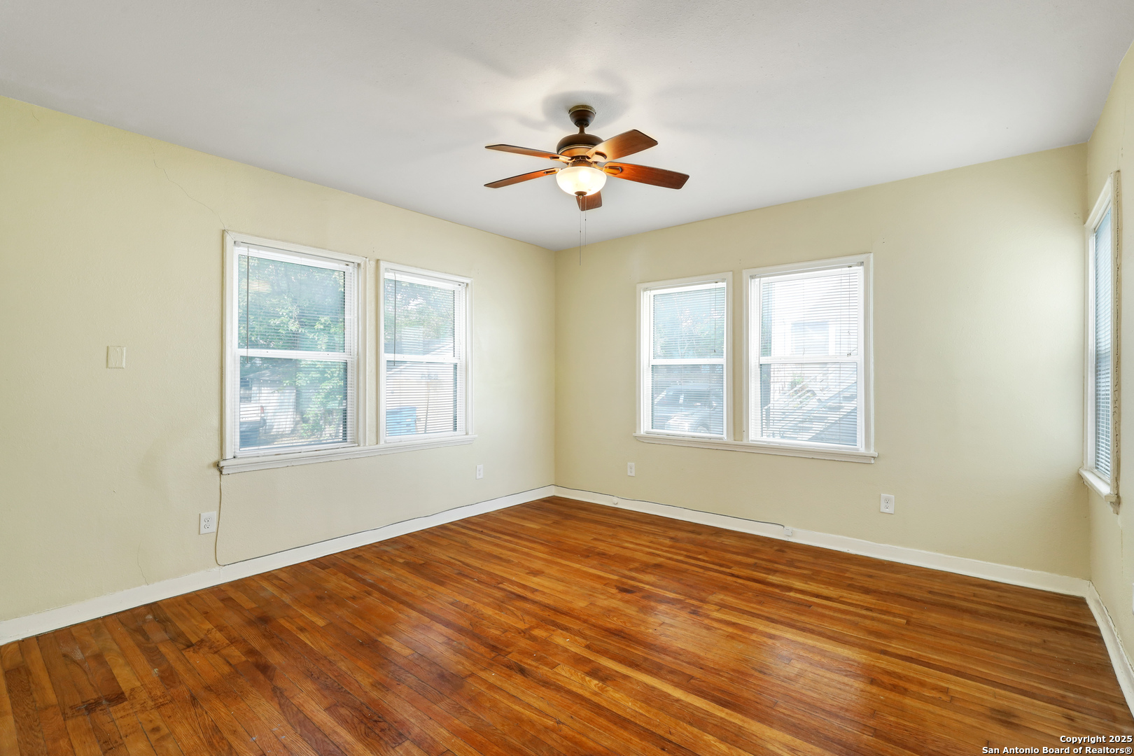 255 Natalen Avenue San Antonio TX 78209