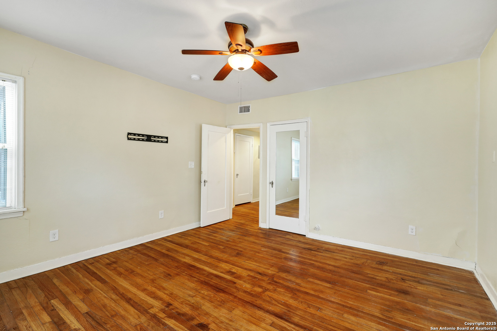 255 Natalen Avenue San Antonio TX 78209