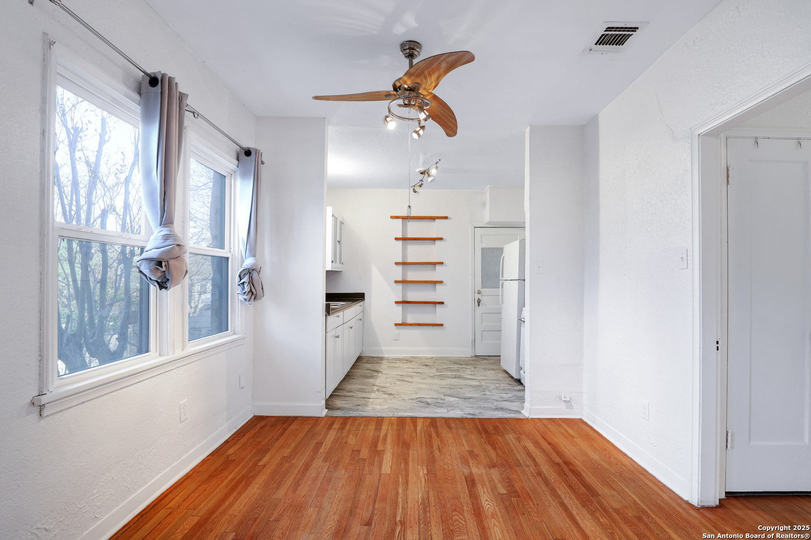 255 Natalen Avenue San Antonio TX 78209