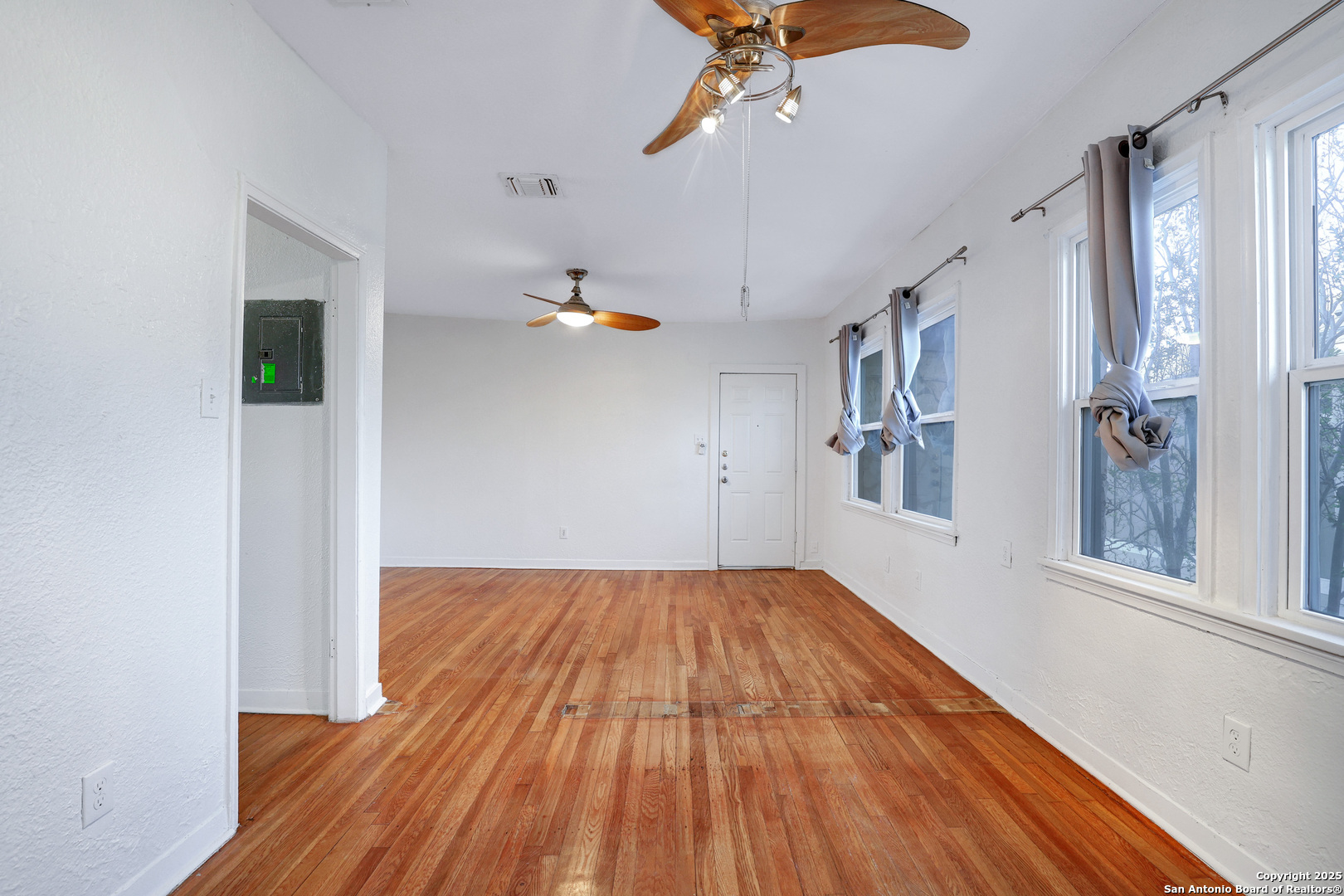 255 Natalen Avenue San Antonio TX 78209