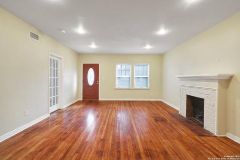 255 Natalen Avenue San Antonio TX 78209