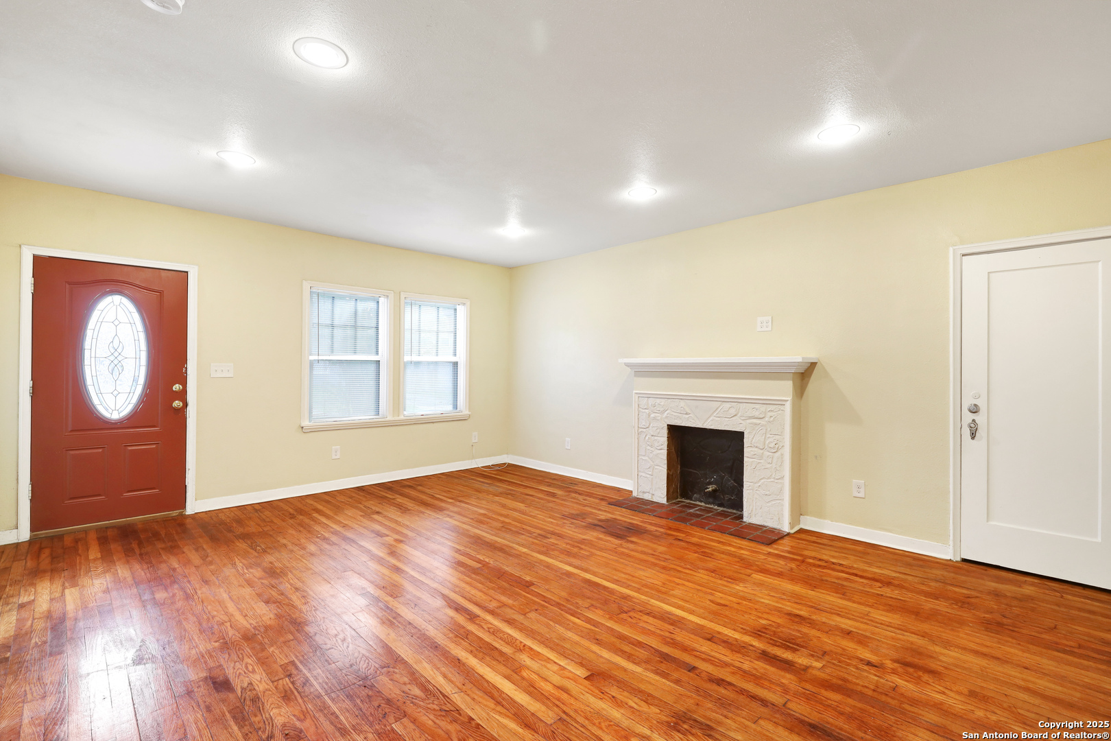 255 Natalen Avenue San Antonio TX 78209