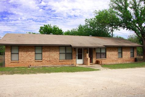 17 Fm 473 Comfort TX 78013