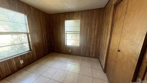 17 Fm 473 Comfort TX 78013