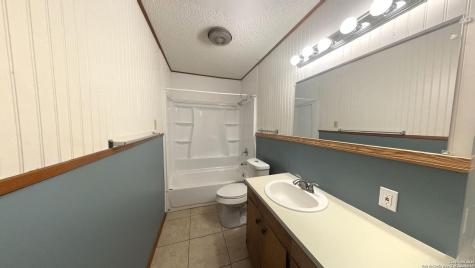 17 Fm 473 Comfort TX 78013