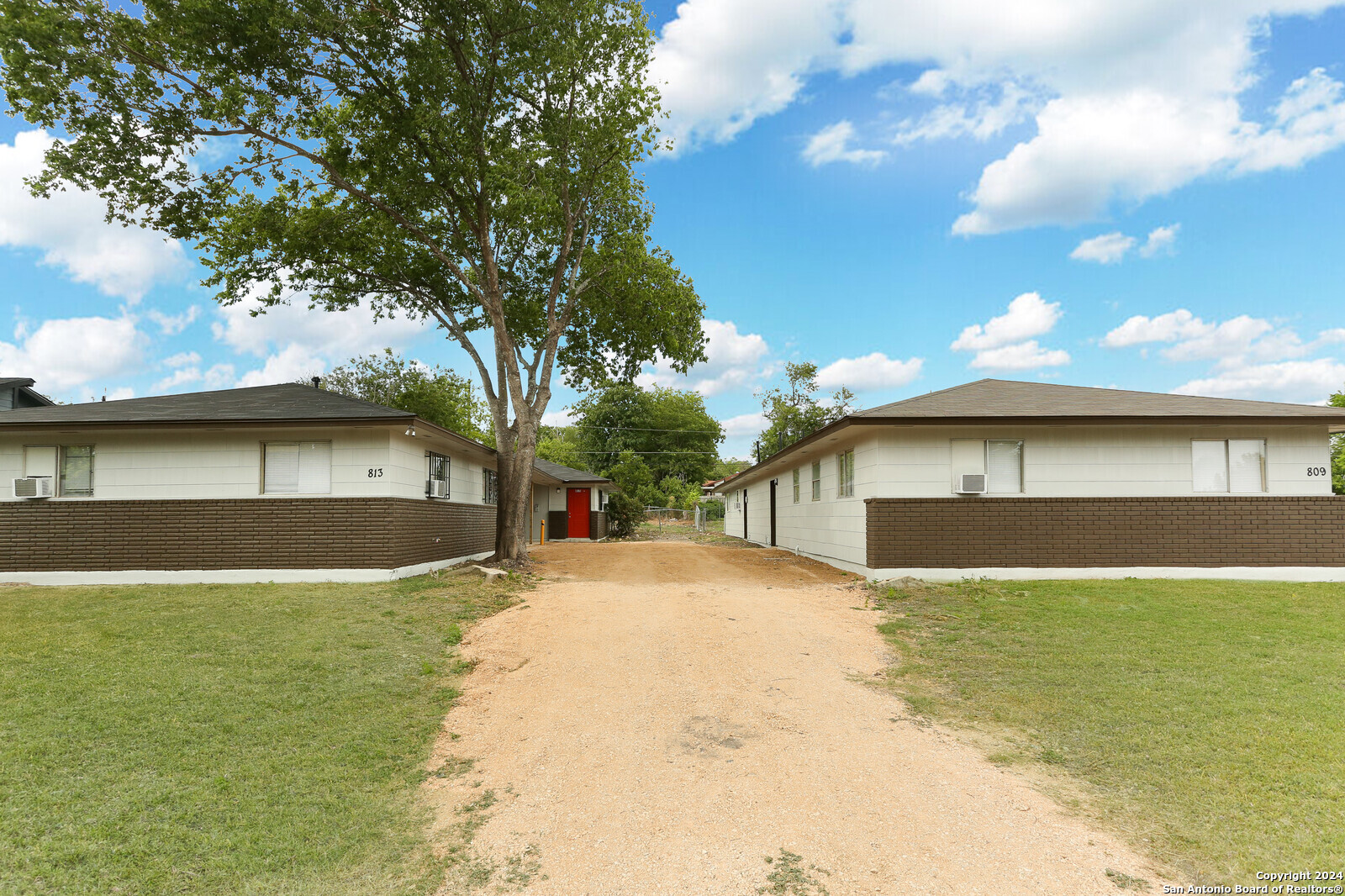813 John Adams Drive San Antonio TX 78228