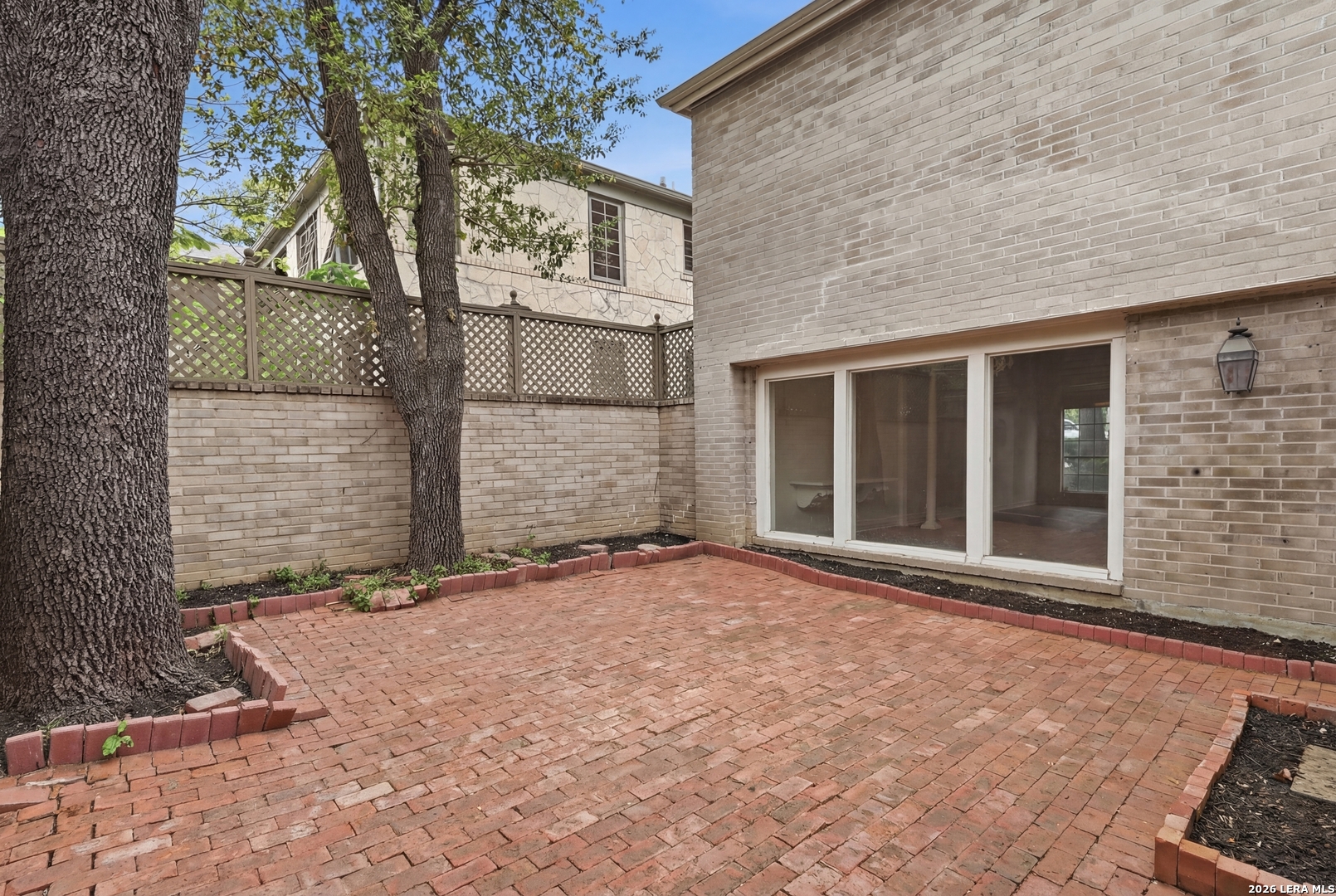 484 E Olmos Drive Olmos Park TX 78212