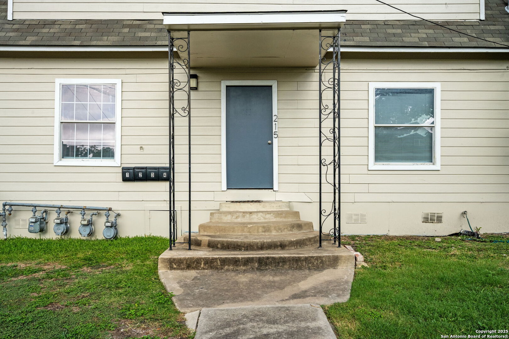 215 Blanco San Antonio TX 78212