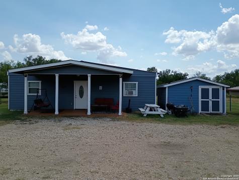 1401 Dezarae 14 San Antonio TX 78253