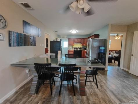1401 Dezarae 14 San Antonio TX 78253