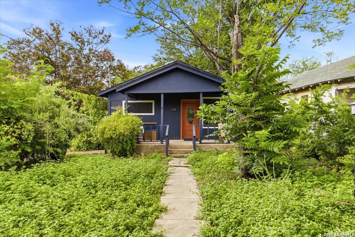 1920 Leal San Antonio TX 78207