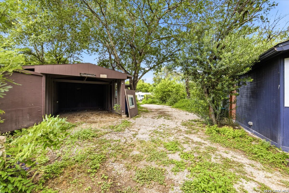 1920 Leal San Antonio TX 78207