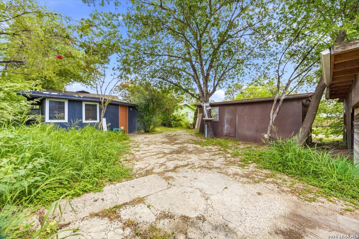 1920 Leal San Antonio TX 78207