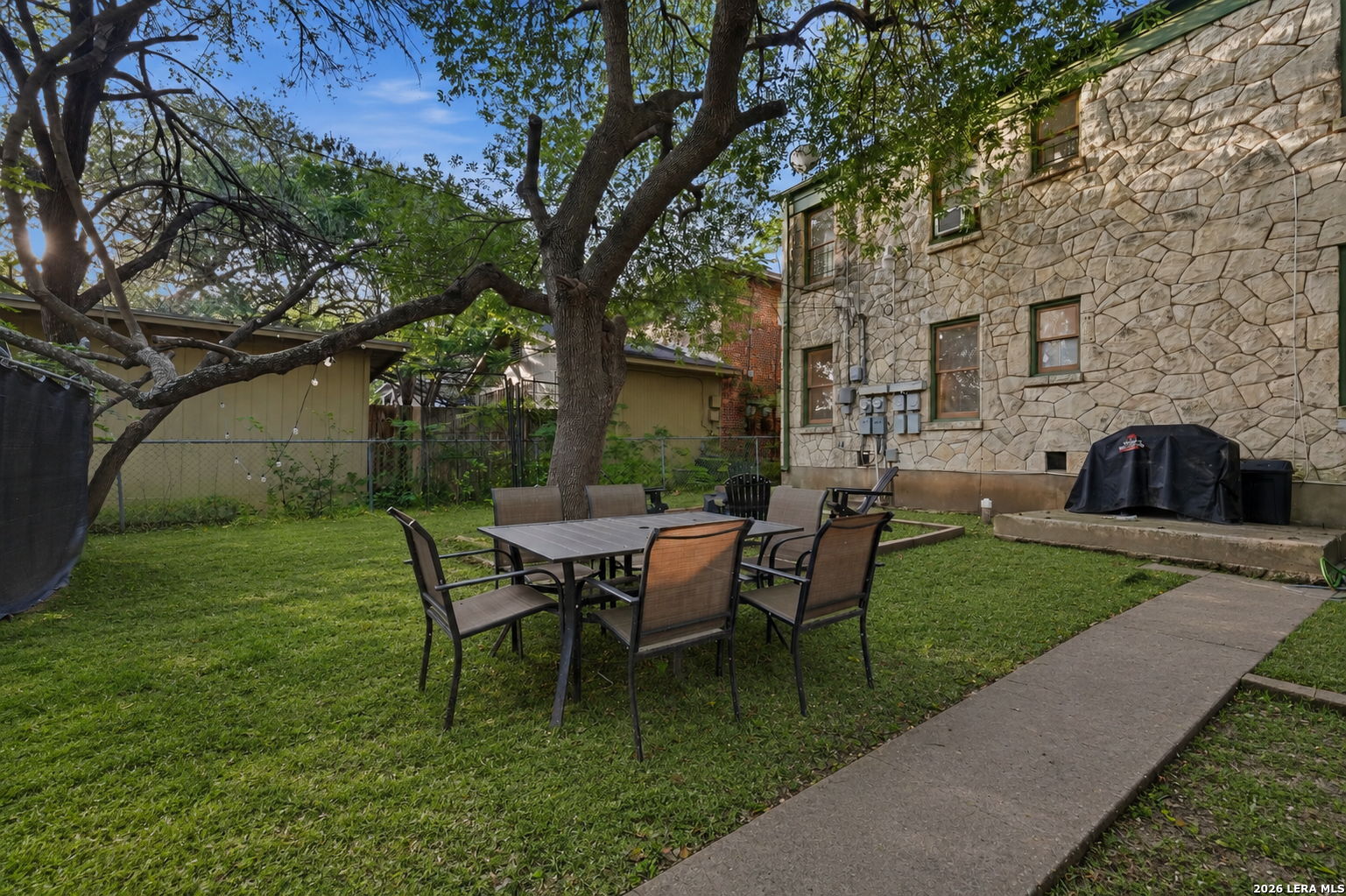 309 E Lullwood Avenue San Antonio TX 78212