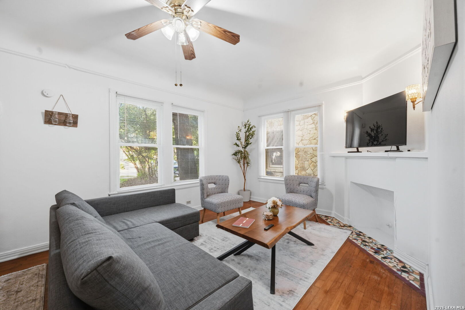 309 E Lullwood Avenue San Antonio TX 78212