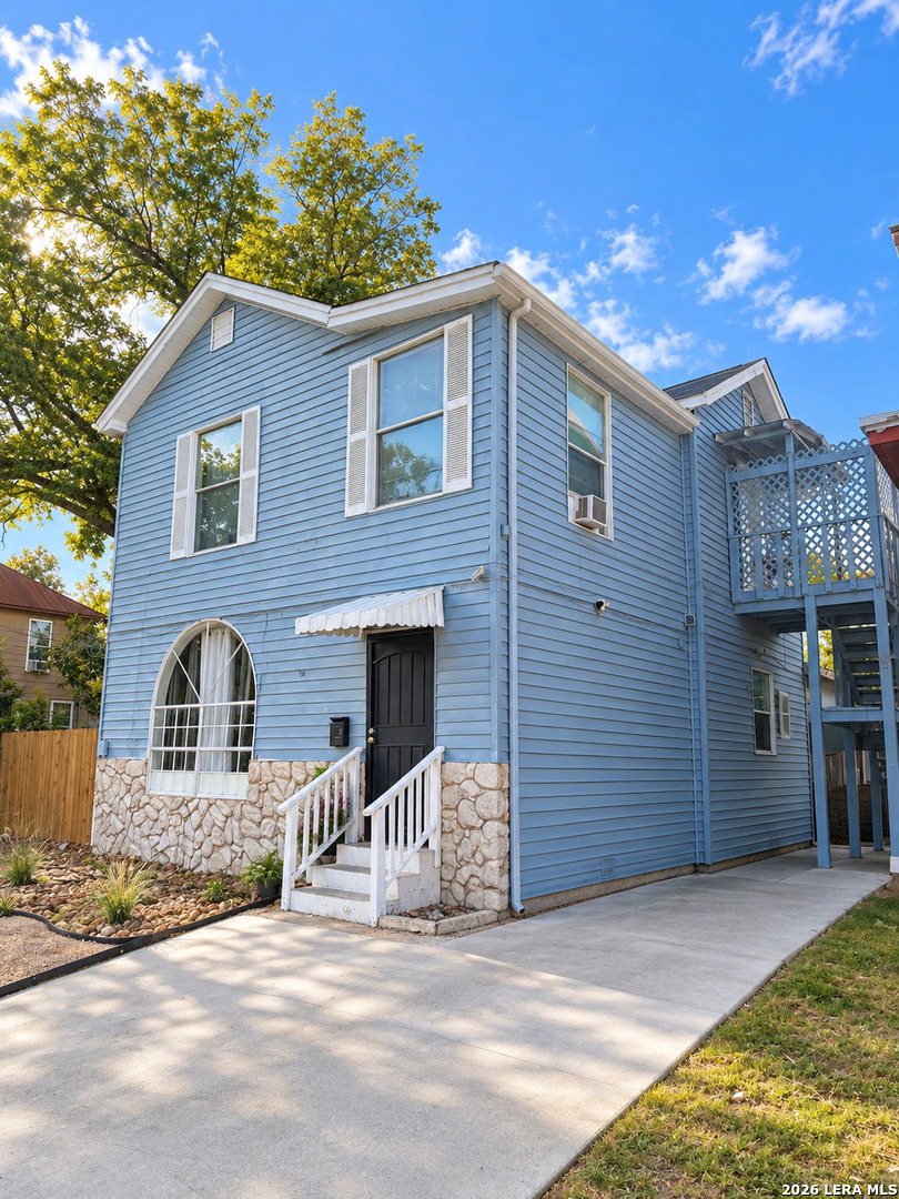 311 W Malone Avenue San Antonio TX 78214